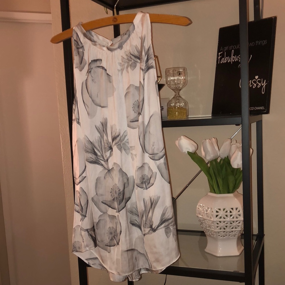 Classy silky top